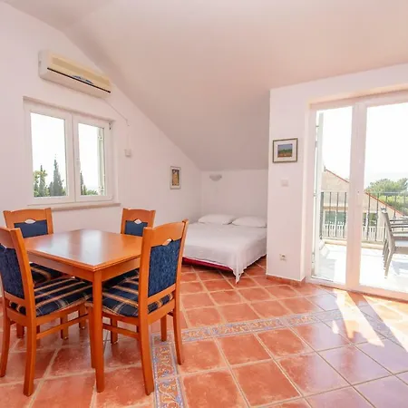 Levanda Apartment