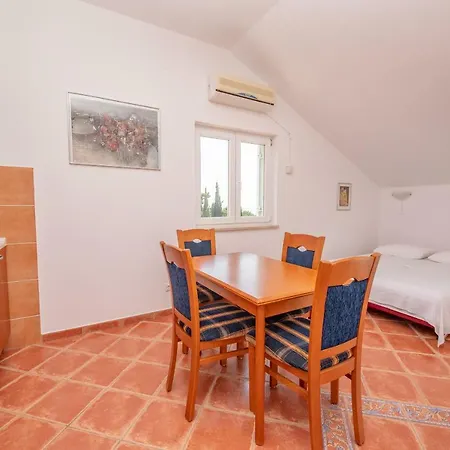 Levanda Apartment